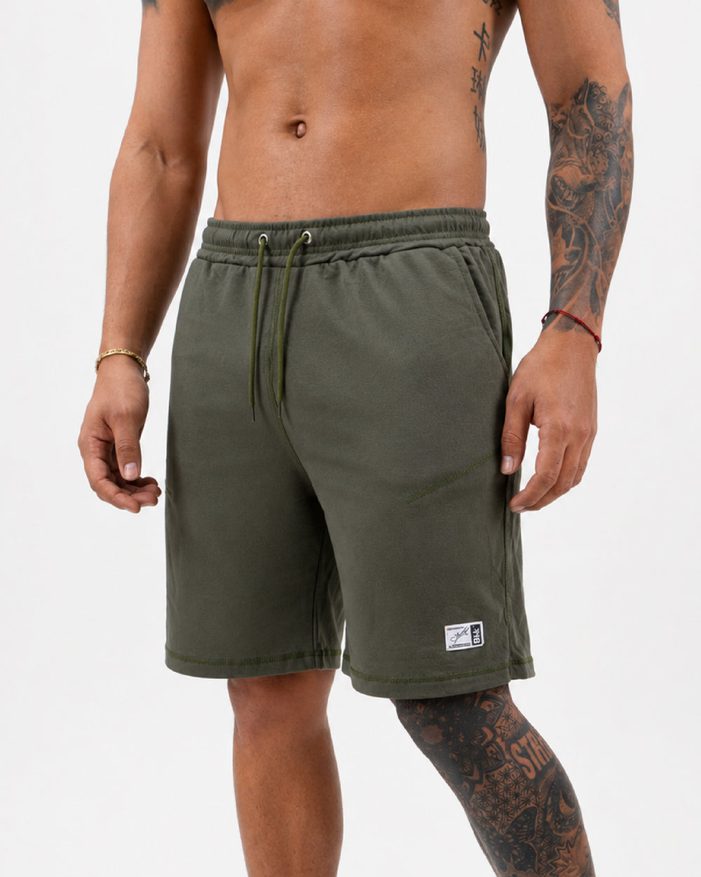 BERMUDA BURDA CON RUEDO - VERDE MILITAR