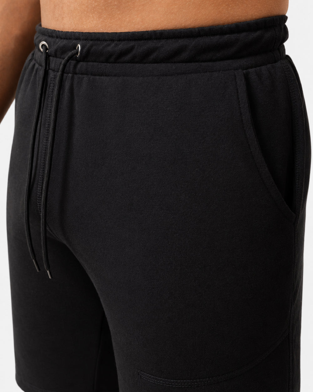 BERMUDA BURDA CON RUEDO - NEGRO