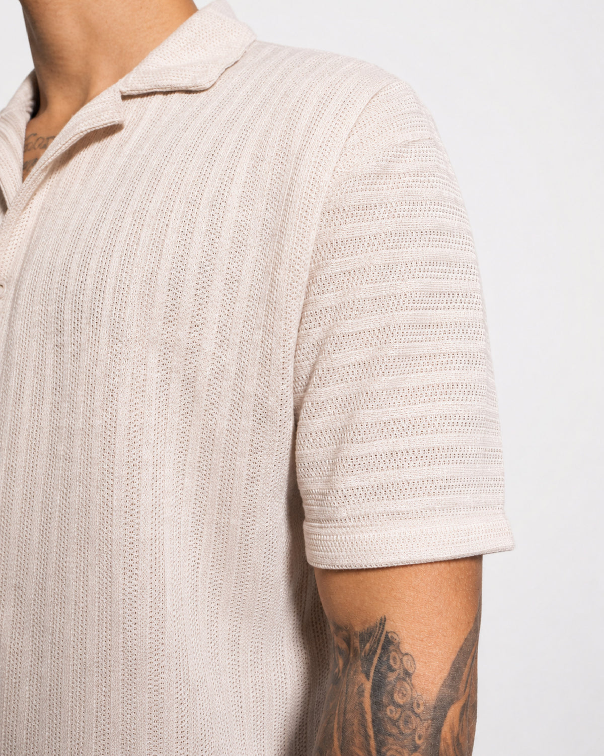 CAMISA TEXTURA CREMA
