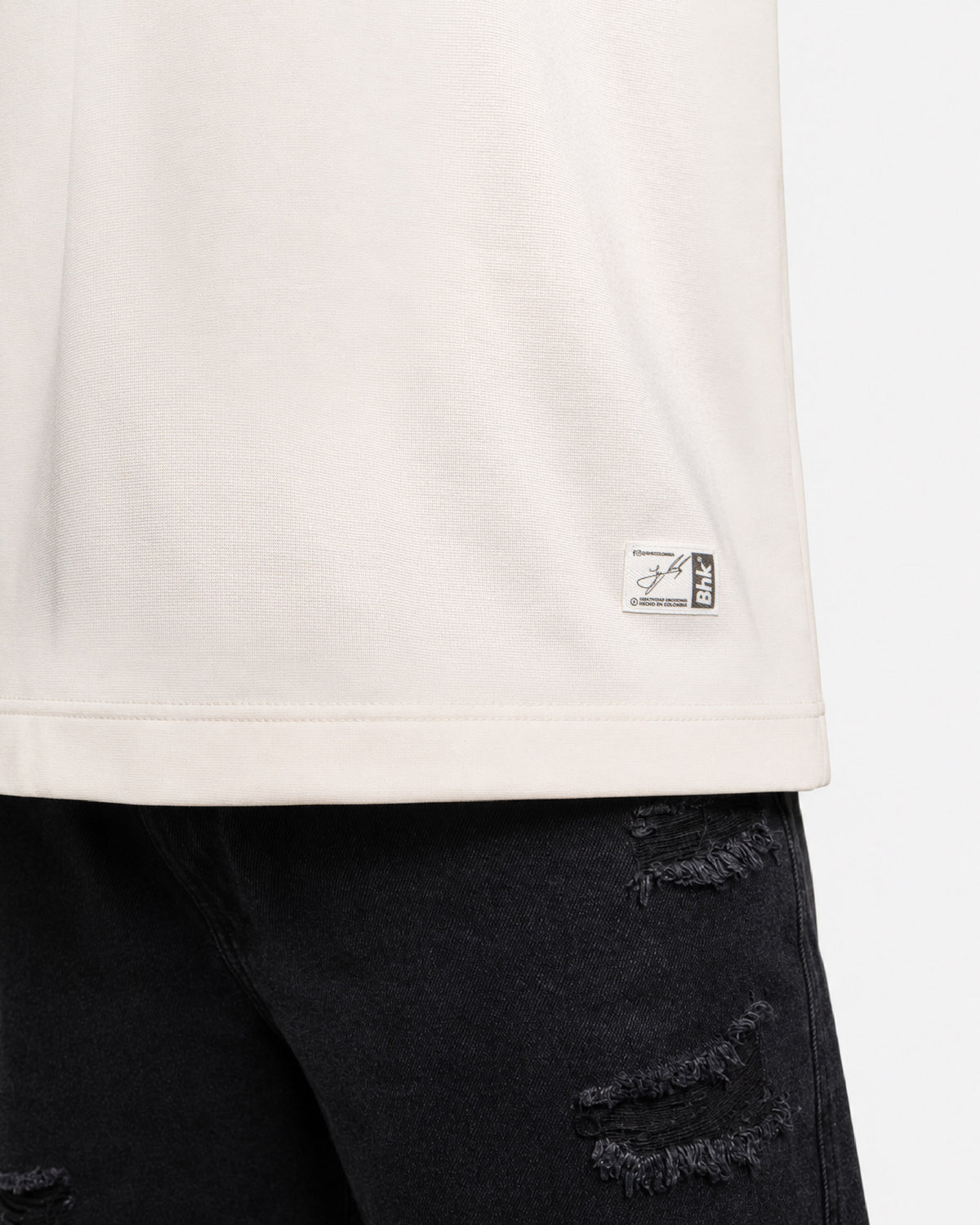 CAMISETA HENLEY CREMA