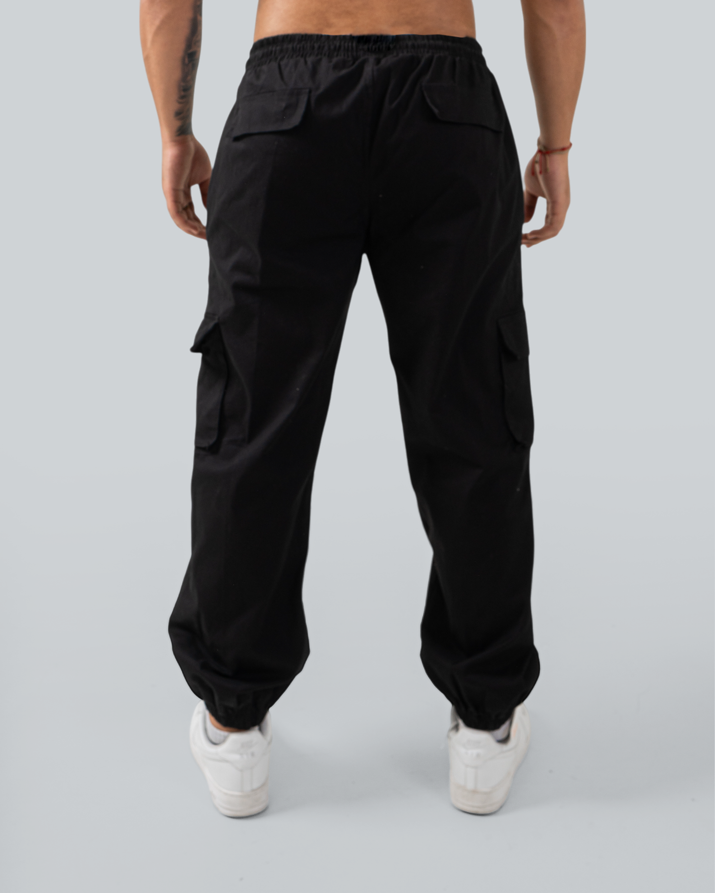 Jogger Cargo Negro - BHK