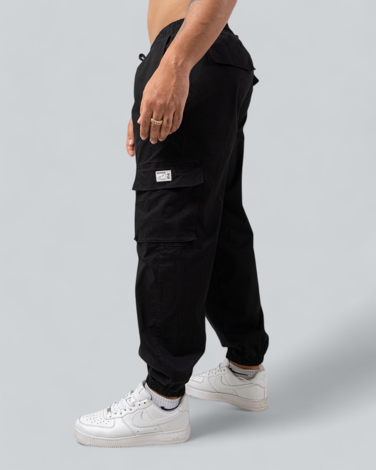 Jogger Cargo Negro - BHK